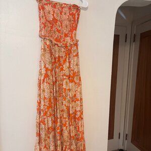 orange dress